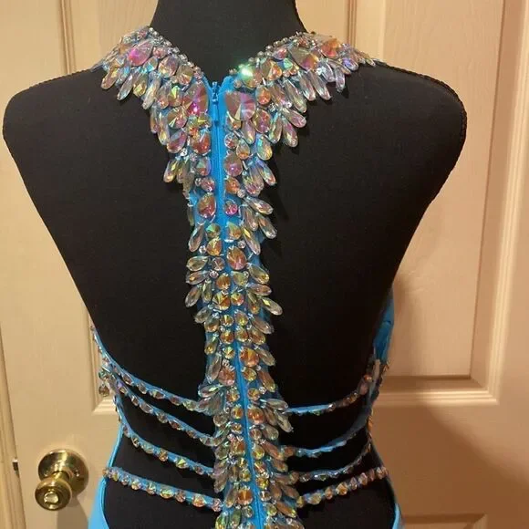 Tony Bowls Halter Crystal Dress Size 6
